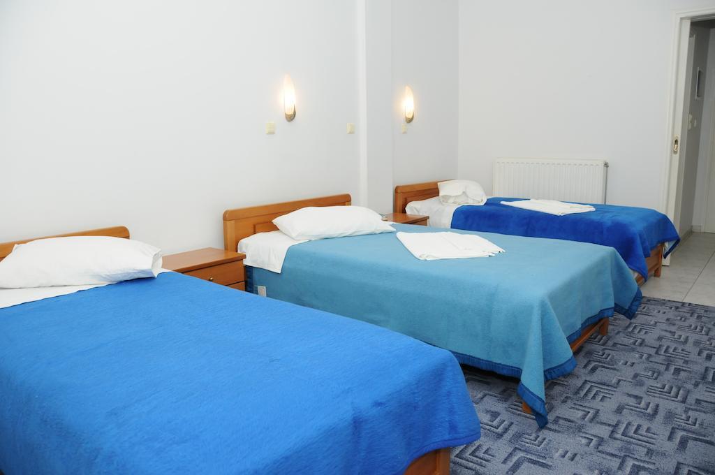 Costa-Rini Hotel Leonídion Cameră foto